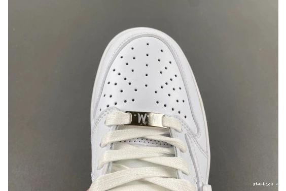 1 SP JORDAN DM7866-292 DM7866-292 SCOTT TRAVIS RETRO OG LOW 0906